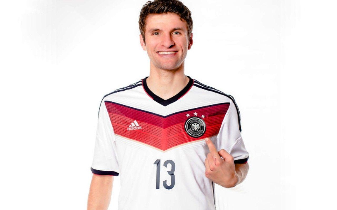 1280x800 Thomas Müller