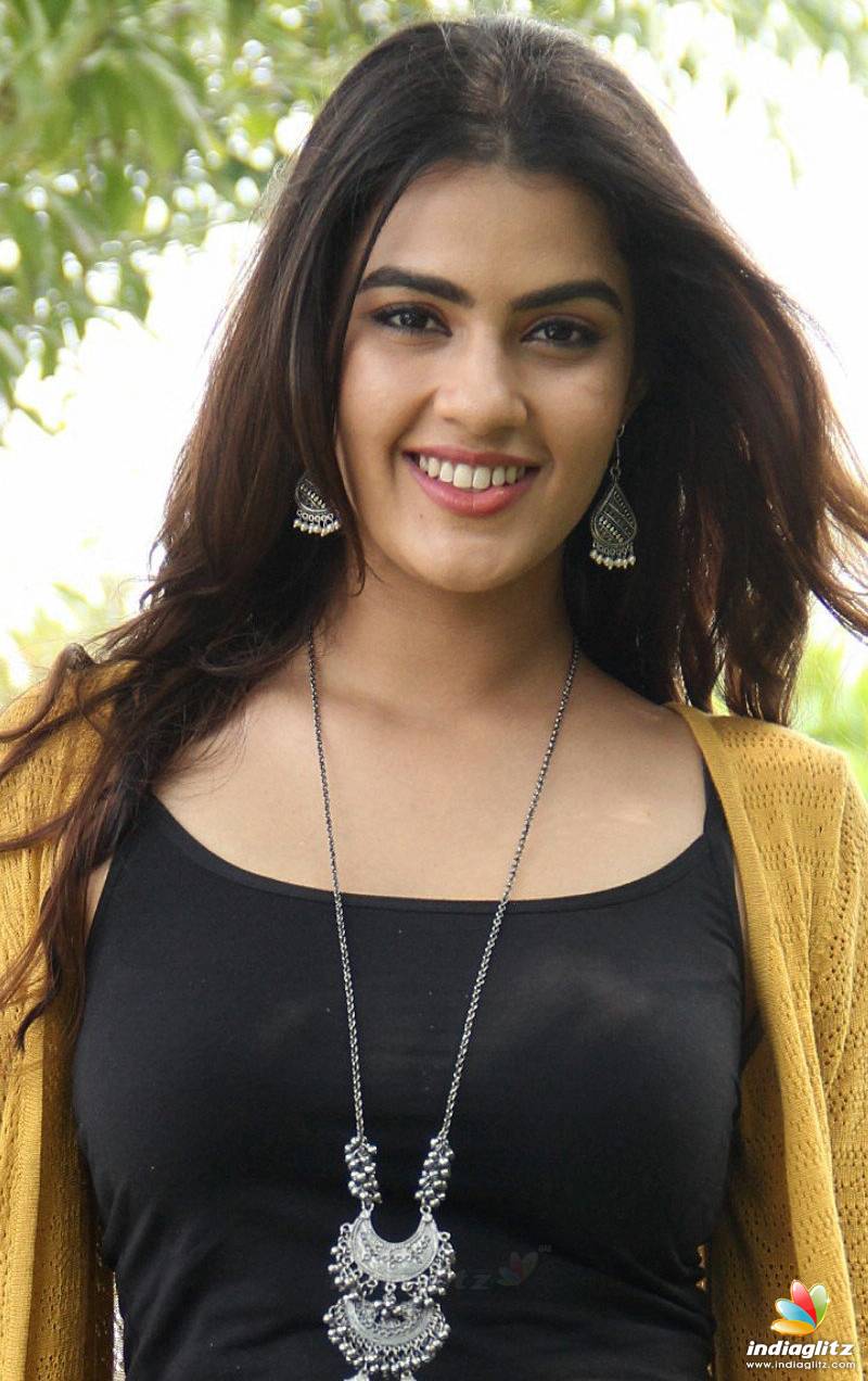 800x1272 Kavya Thapar: Movies, TV
