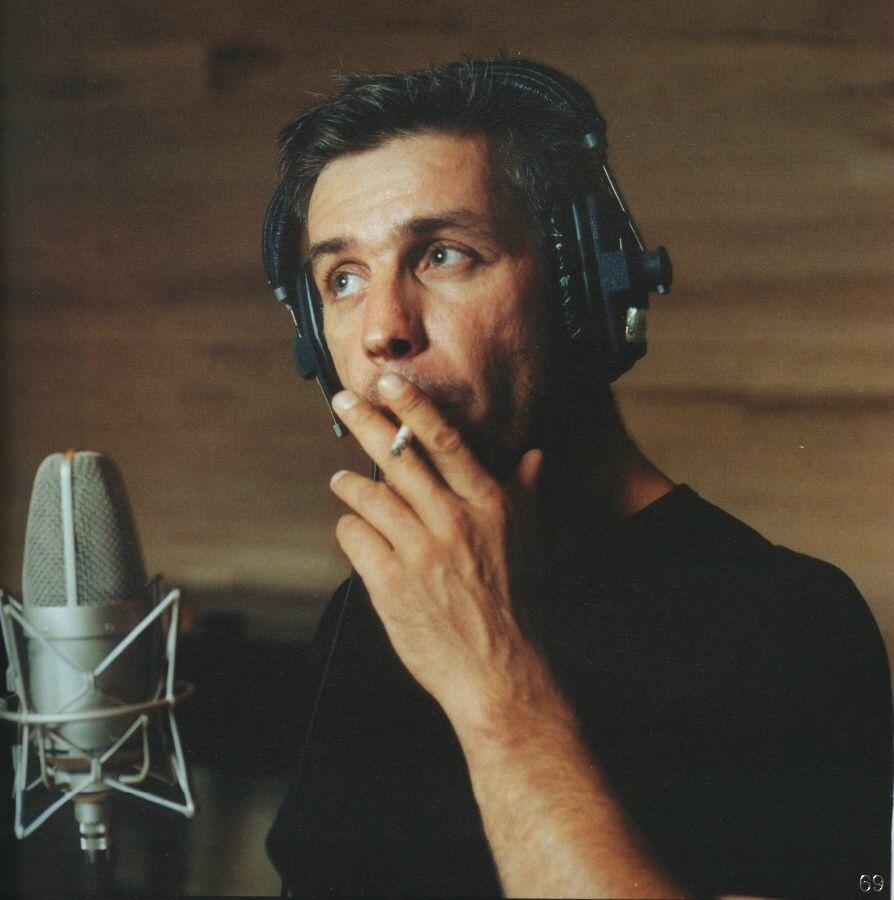 894x900 The man who tell to my hormones as a teenager to wake up right F