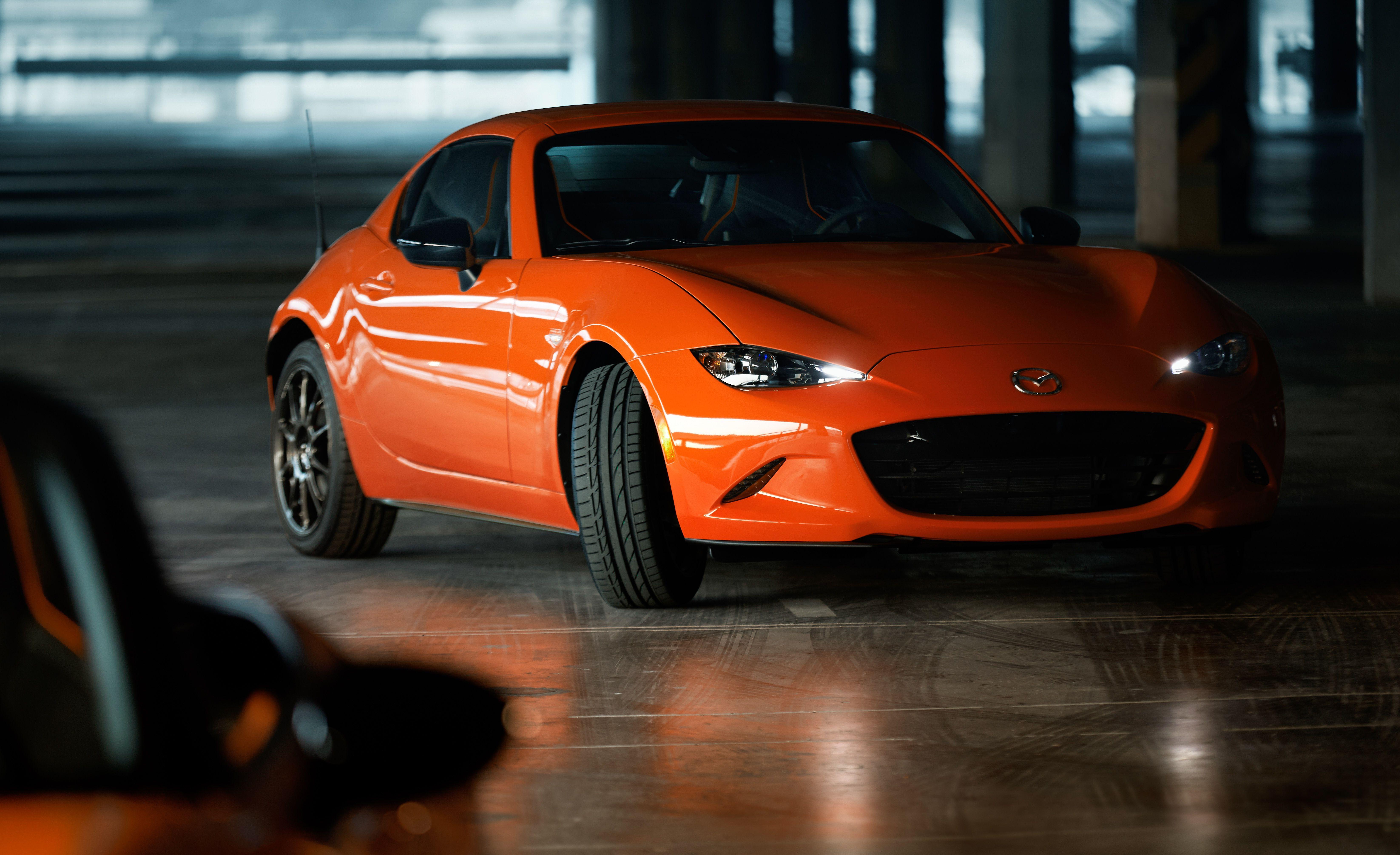 6585x4024 Mazda MX 5 Miata 30th Anniversary Edition Front Three Quarter