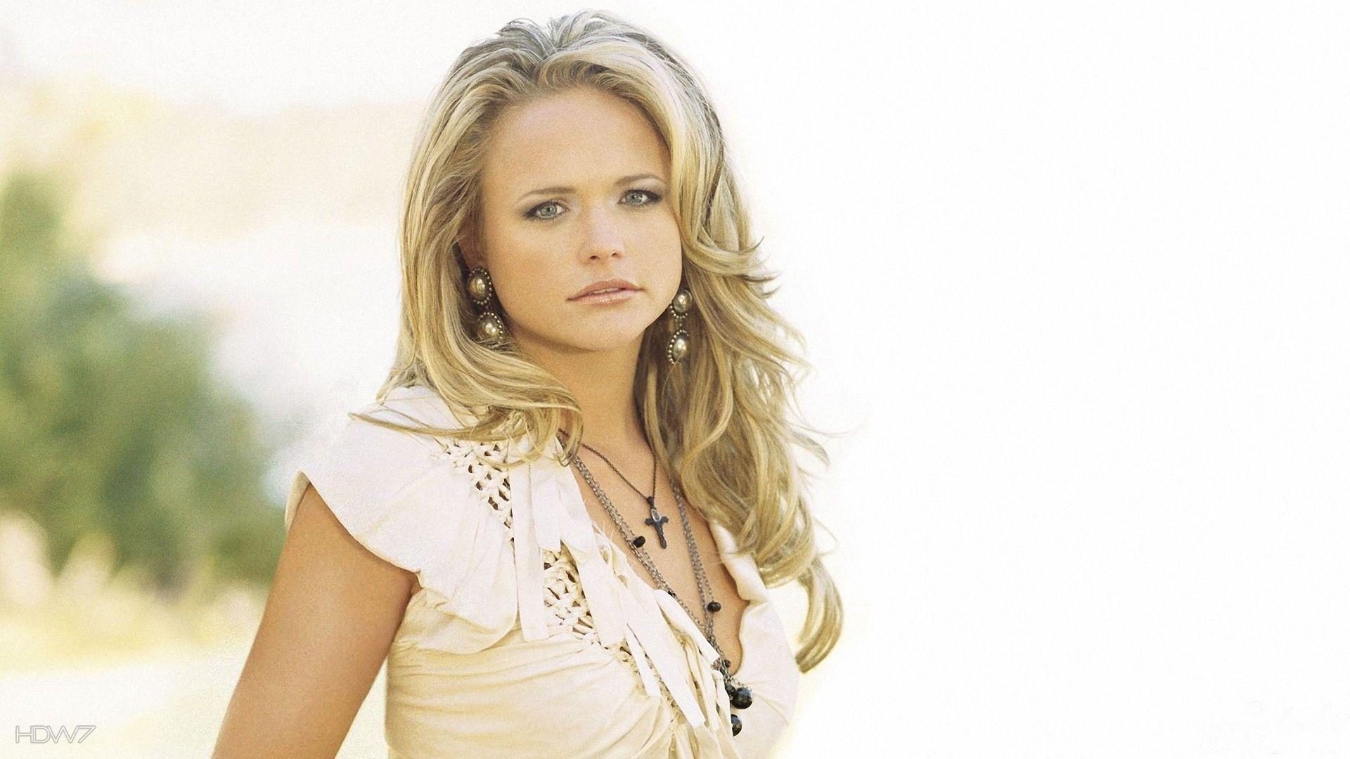 Miranda Lambert Wallpapers - Top Free Miranda Lambert Backgrounds ...