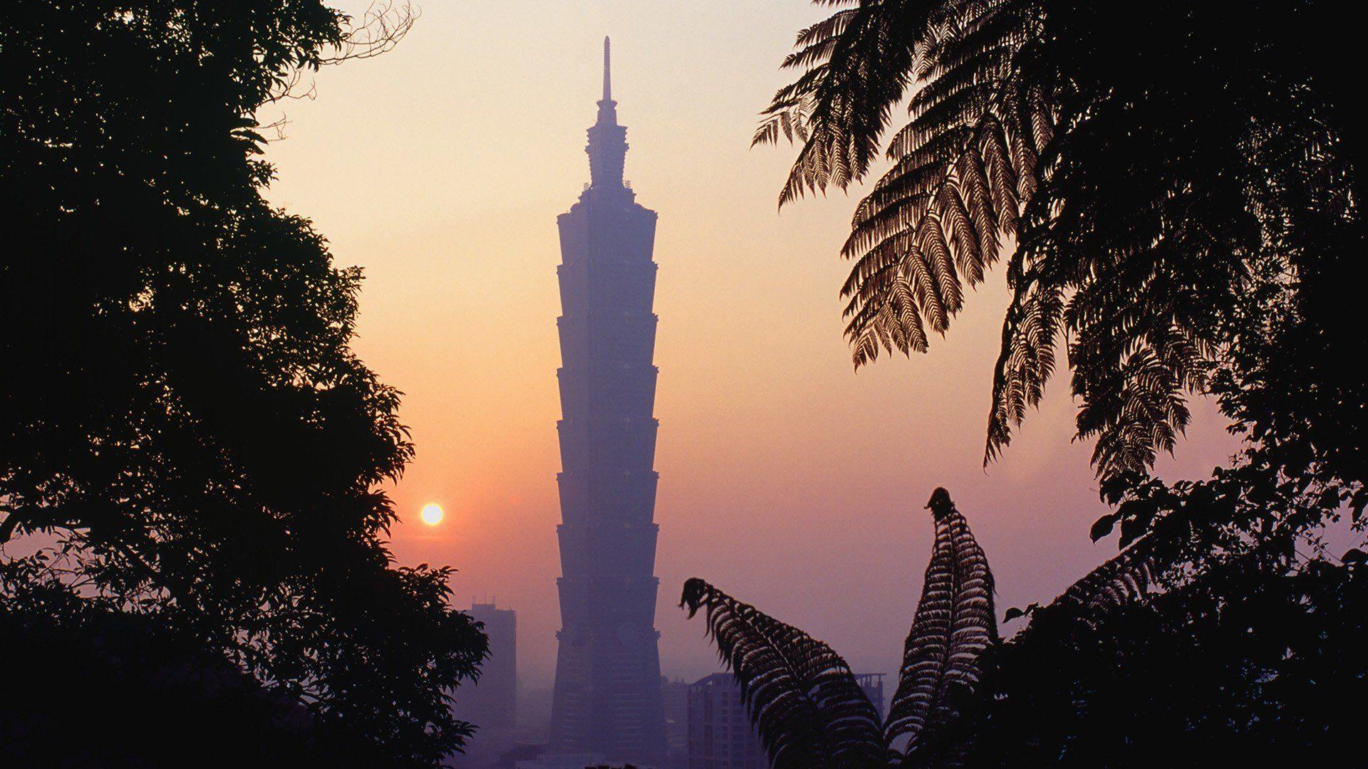 1920x1080 Mountains Taiwan Taipei 101 wallpaperx1080