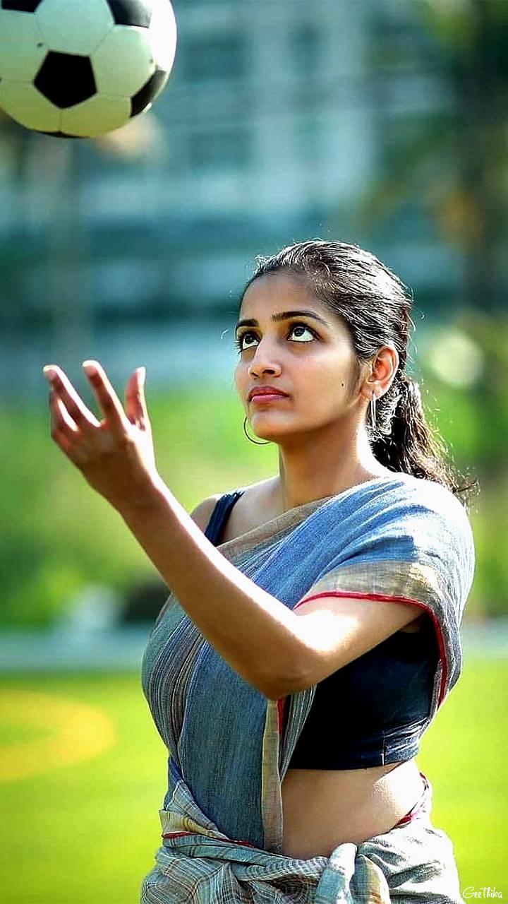 720x1280 Indian football Girl wallpaper