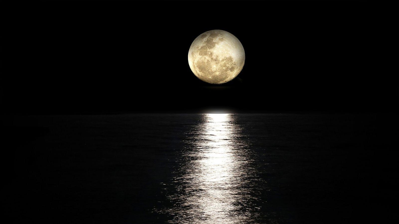 Sea and Moon Wallpapers - Top Free Sea and Moon Backgrounds ...