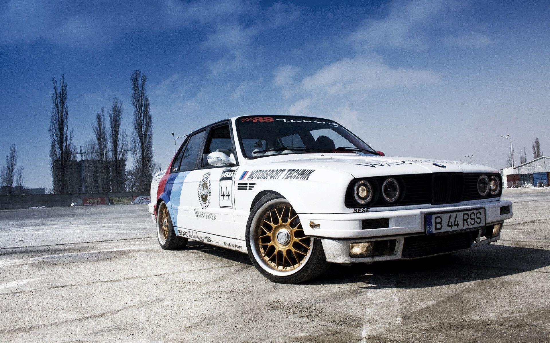 1920x1200 BMW E30 Wallpaper