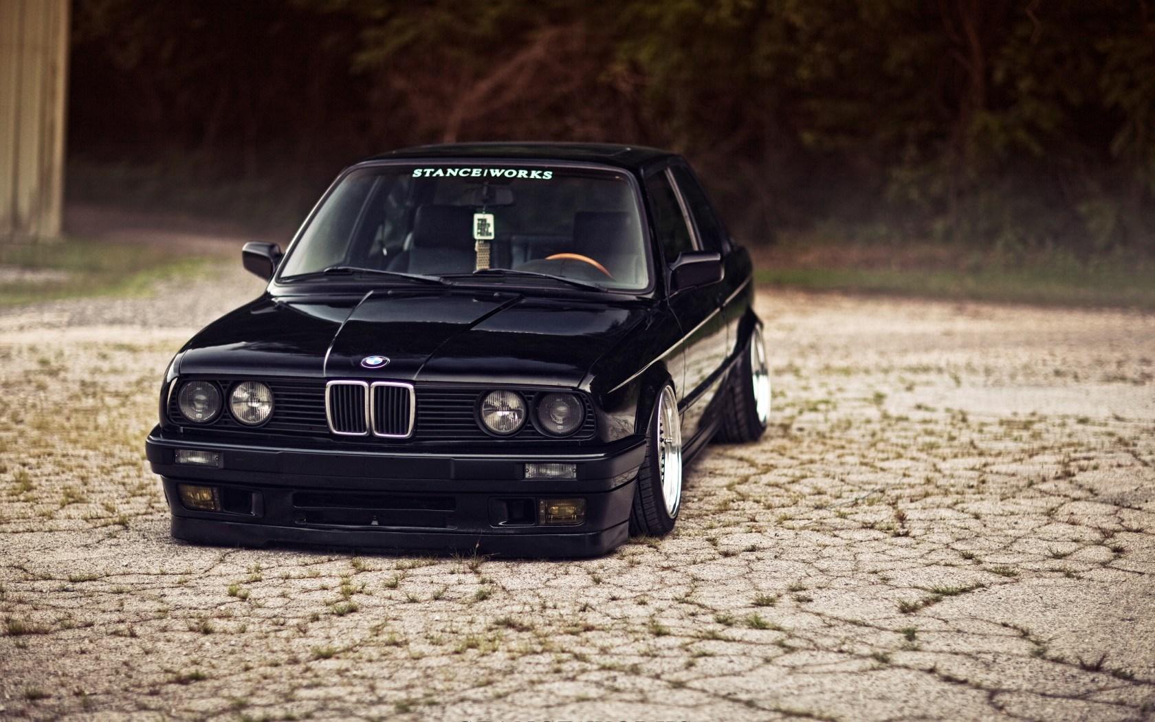 1680x1050 BMW E30 Wallpaper