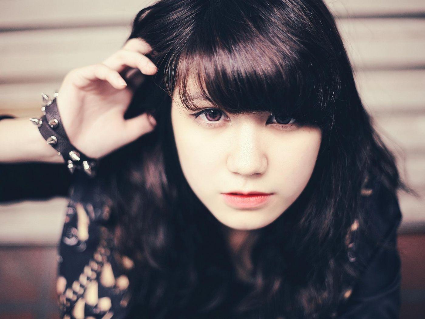1400x1050 Hình nền Cool Girl https://wallpaperaccess.com/full/3626037.jpg