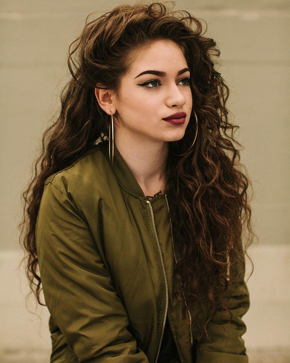 1000x1250 Dytto Wallpaper