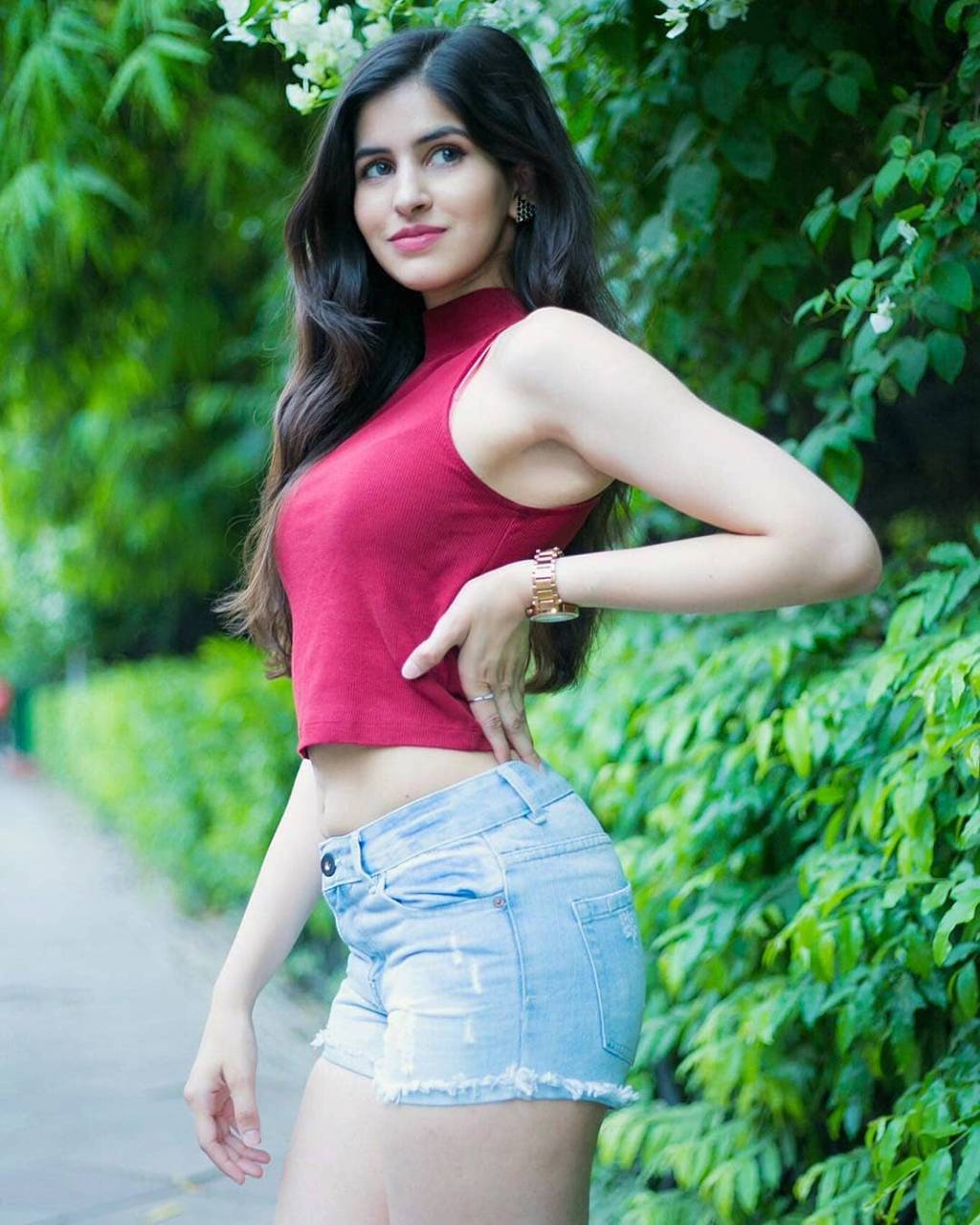 1024x1280 Sakshi Malik wallpaper