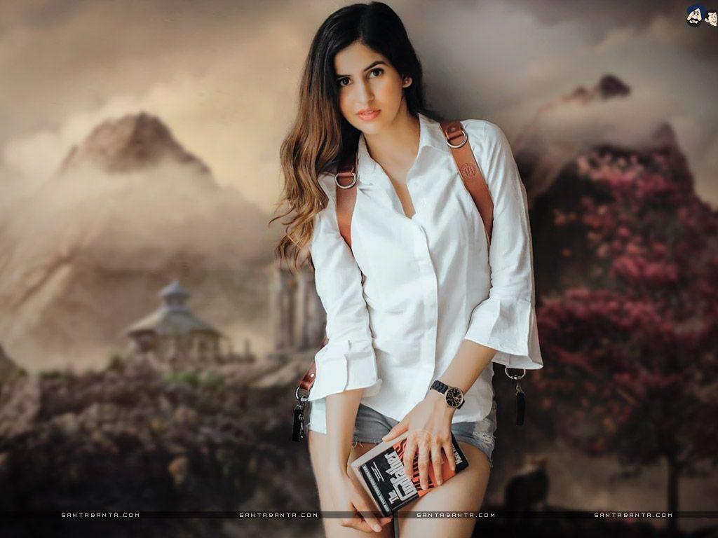 1024x768 Free Download Sakshi Malik Hot HD Wallpaper
