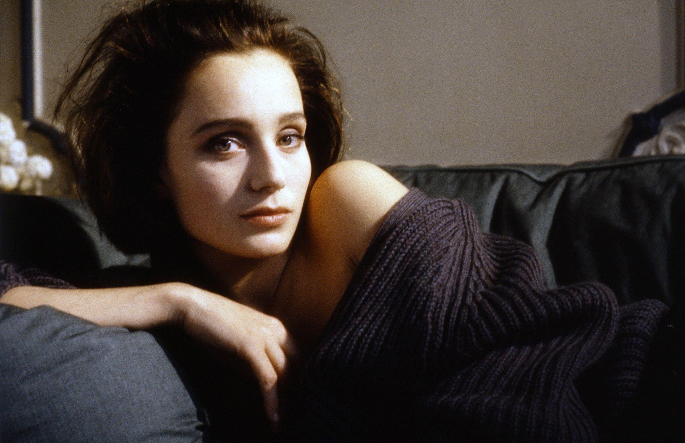 2400x1552 Kristin Scott Thomas Wallpaper: Find best latest Kristin Scott Thomas Wallpaper in HD for your PC desktop background & mobile p. Kristin scott thomas, Kristin scott, Scott thomas