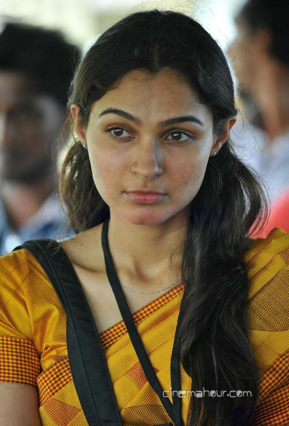 954x1406 Andrea Jeremiah. HD Wallpaper, HD Image, HD Picture