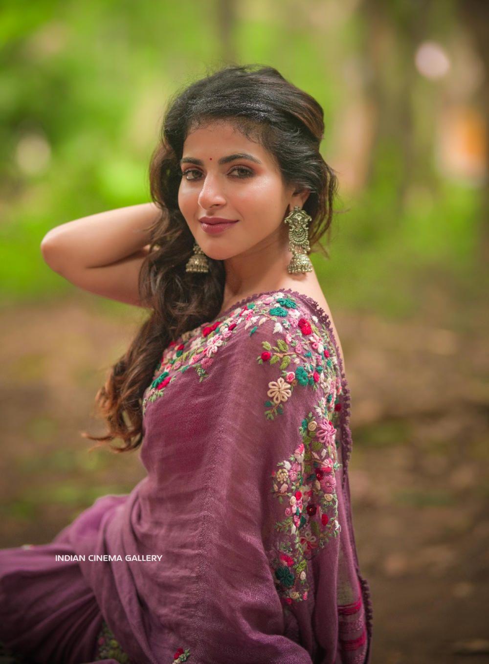 1000x1358 Iswarya Menon Stills 14 03 2