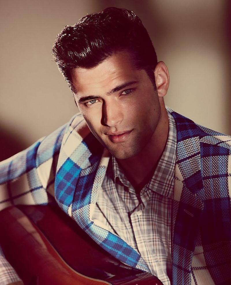 800x986 Sean O'Pry