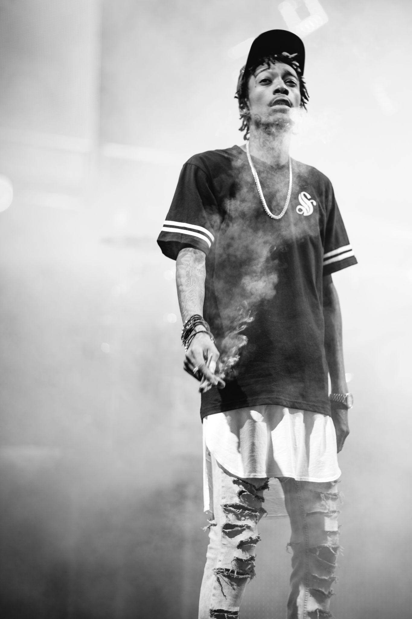 1365x2048 Wiz khalifa.saw him with FOB.dont really care for his music, I