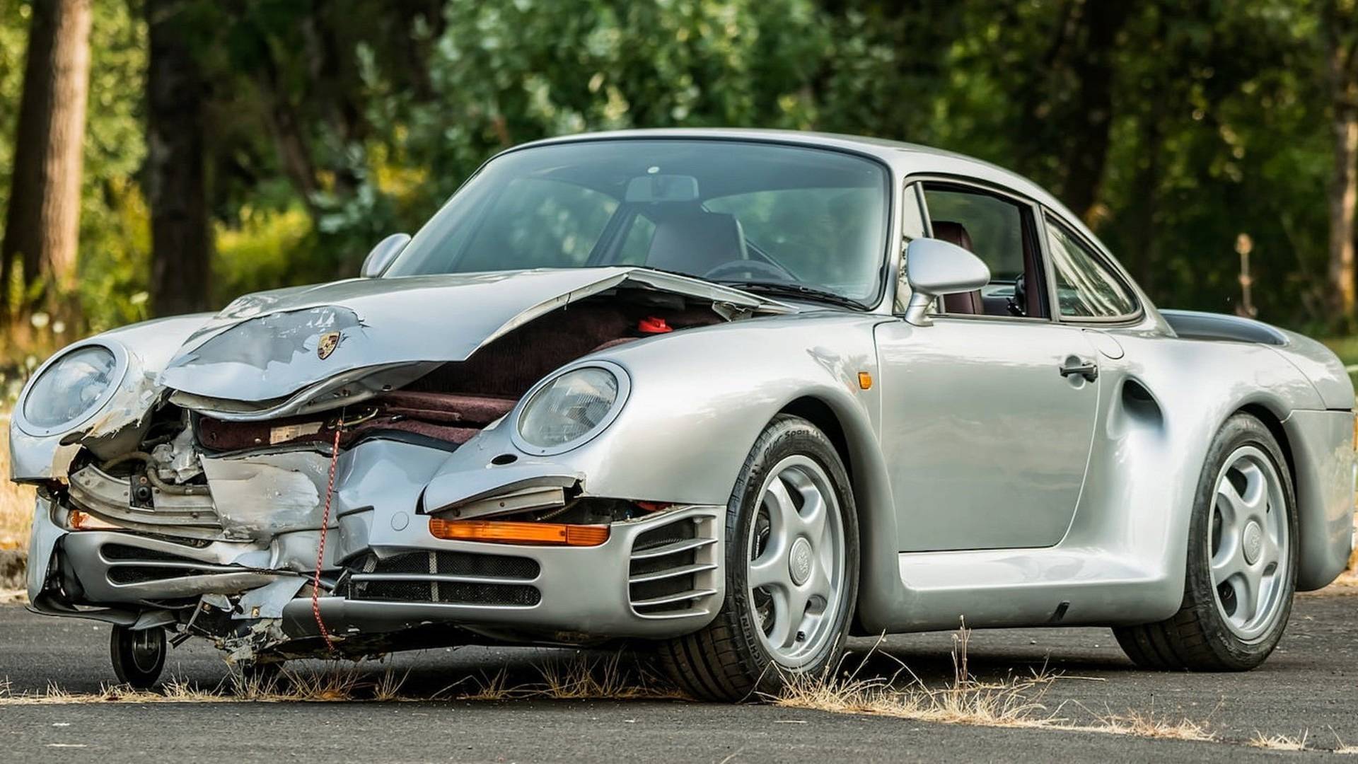 1920x1080 Busted Up Porsche 959 Sold At Auction For $000
