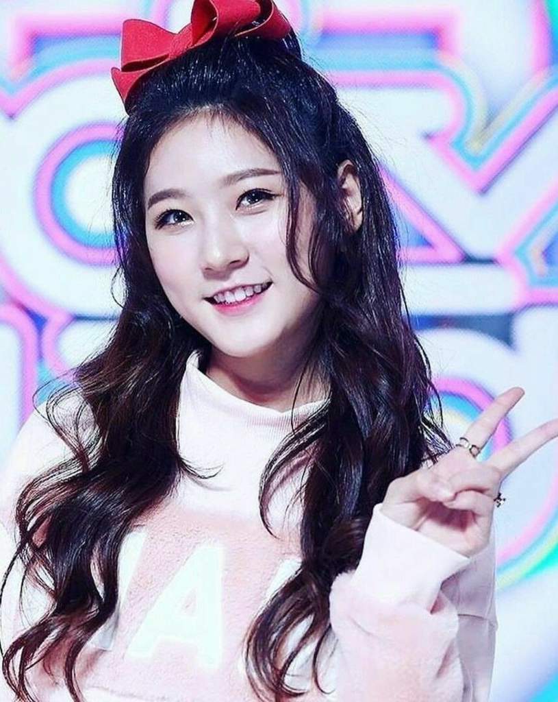 815x1024 Kim Sae Ron Wallpaper