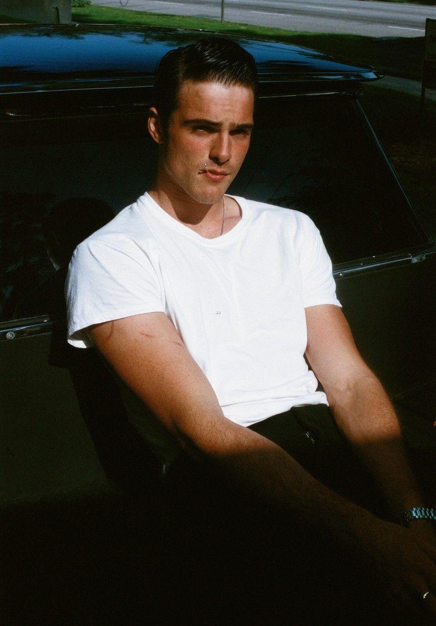 852x1222 Jacob Elordi Wasn't Prepared For The 'Pandemonium' of 'The Kissing Booth': Photo 1240566. Jacob Elordi, Magazine Picture. Just Jared Jr