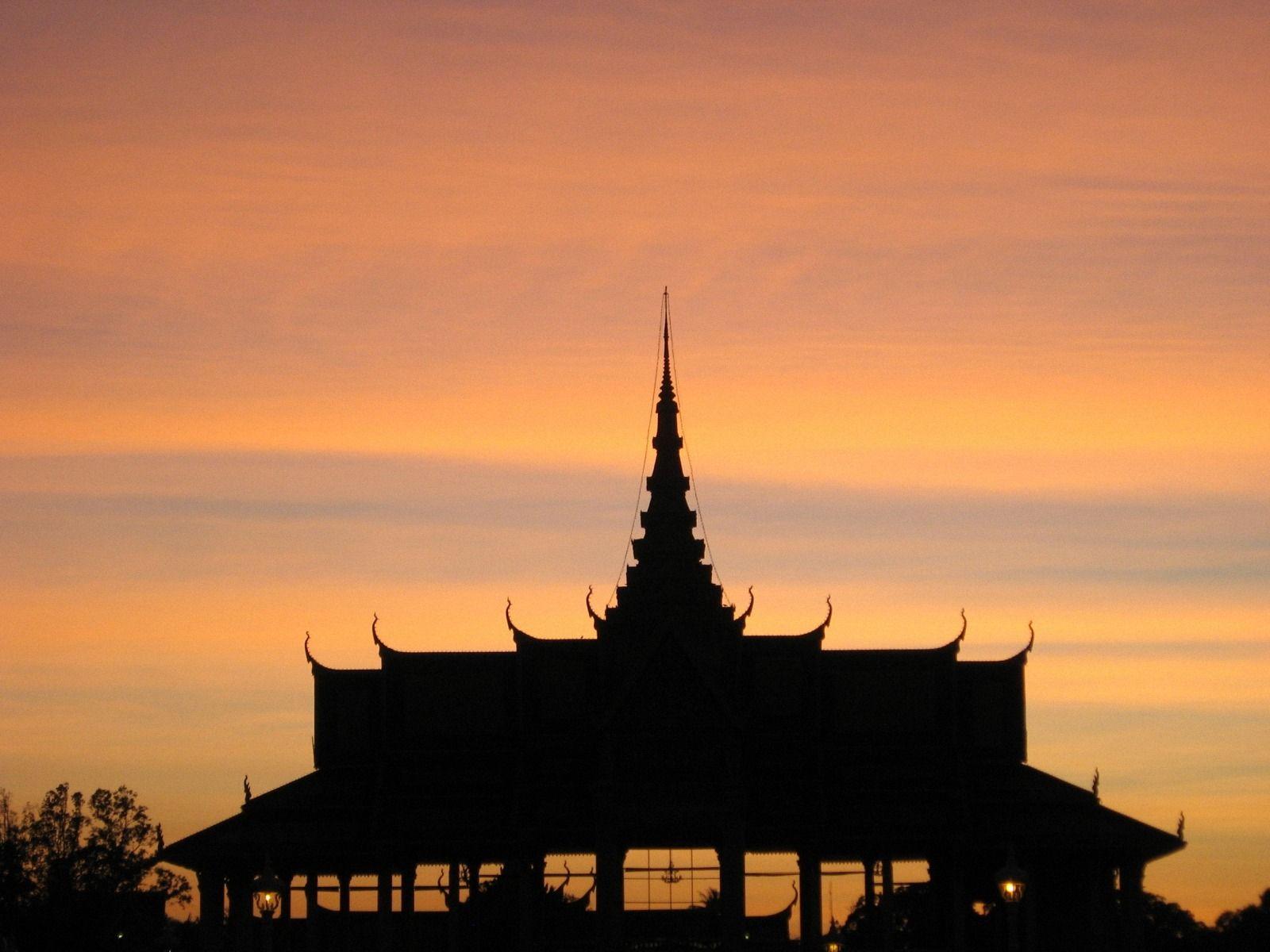 1600x1200 Phnom Penh Wallpaper. Phnom Penh Wallpaper, Phnom Penh Cambodia Wallpaper and Phnom Phenh Cambodia Wallpaper