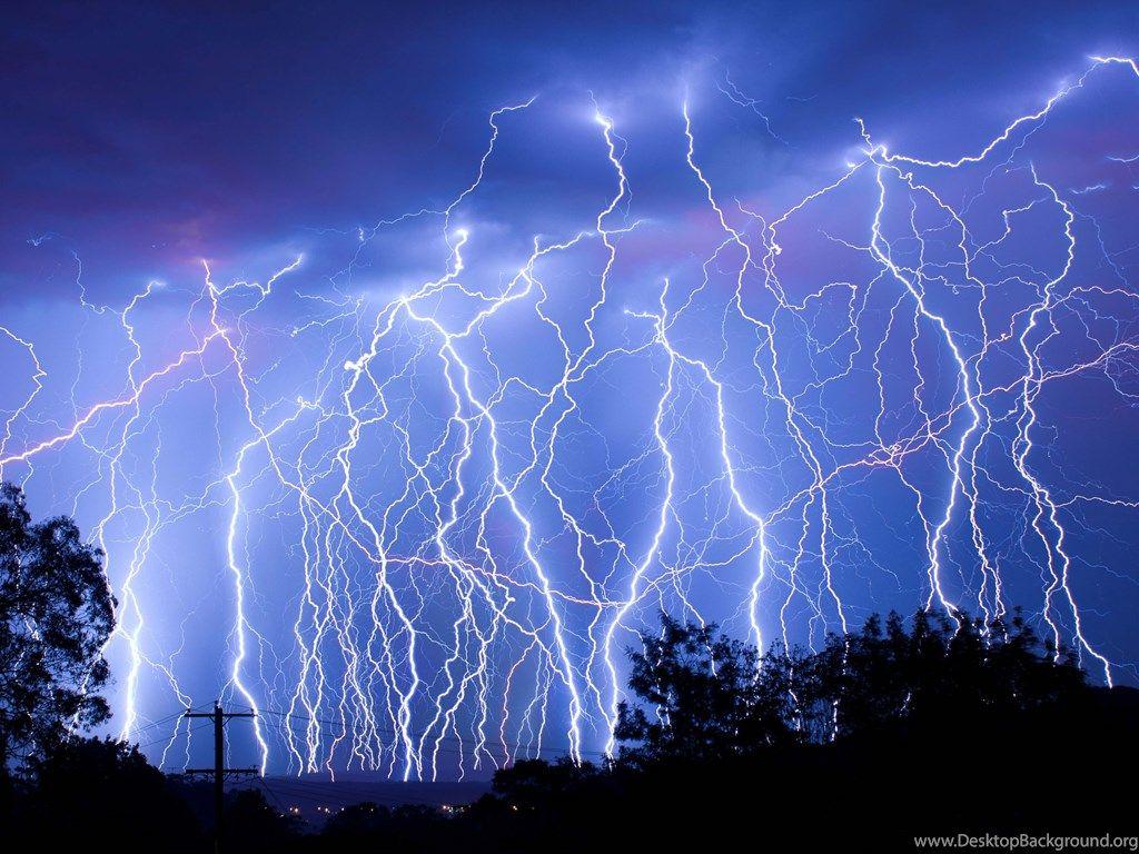 1024x768 Lightning Bolt Wallpaper HD HD Wallpaper On Picsfair.com Desktop Background