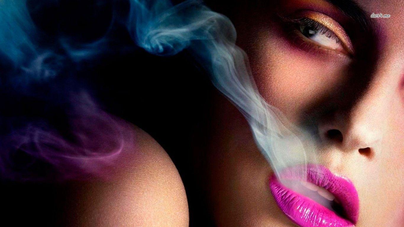 1366x768 Girl Smoking Wallpaper