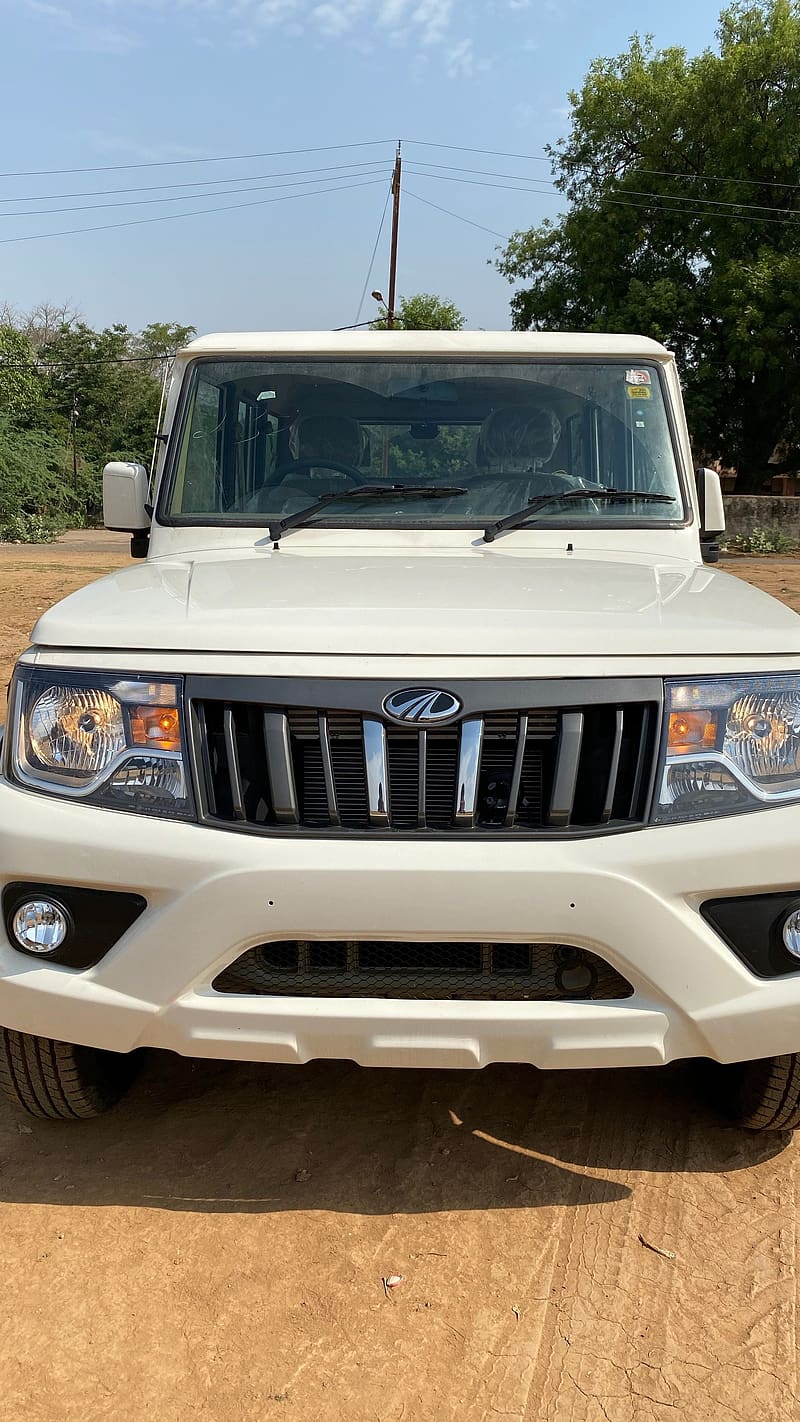 800x1422 Bolero Mata, Car Frontlook, white car, mahindra car, HD phone wallpaper