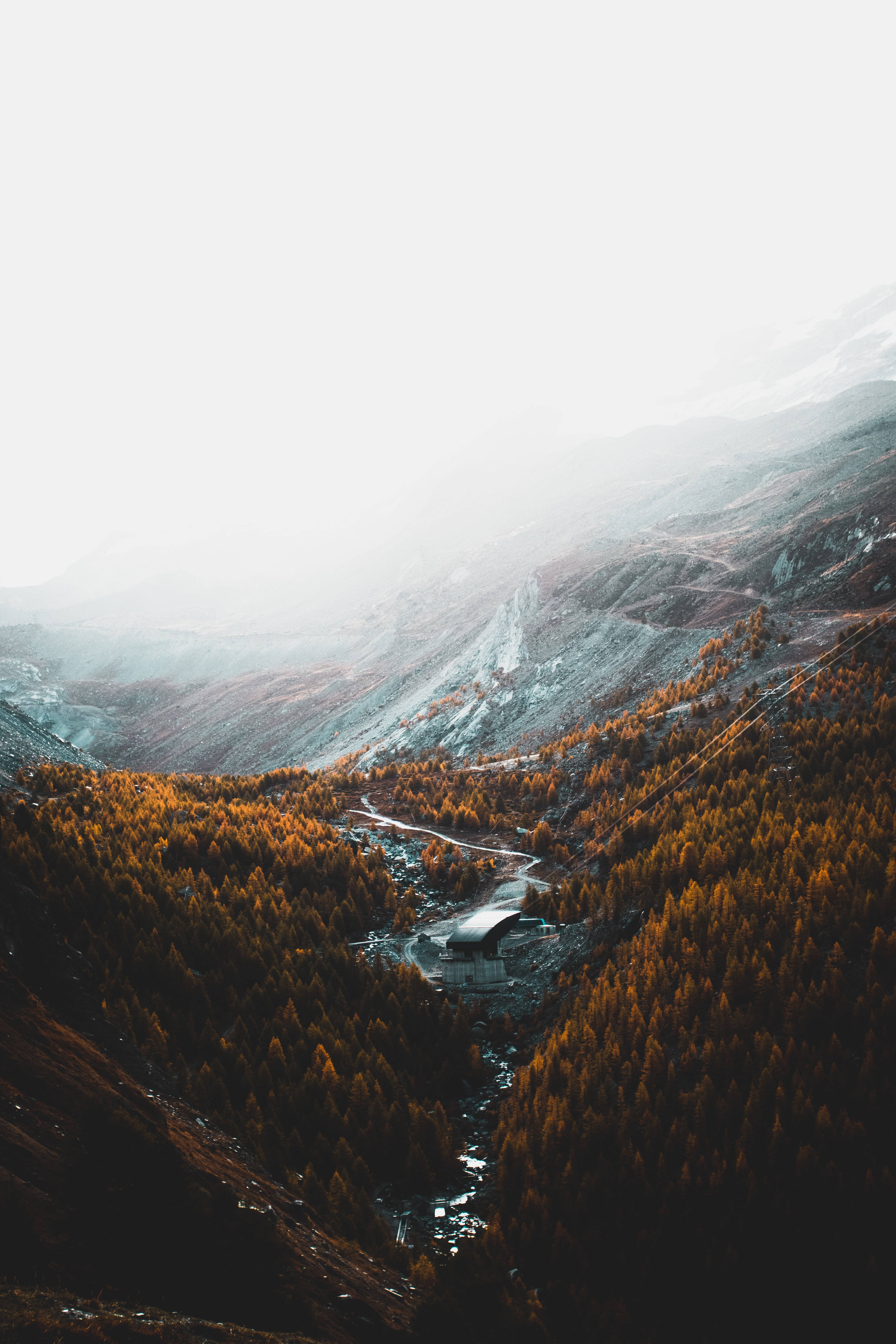 4000x6000 Phone Europe Wallpaper