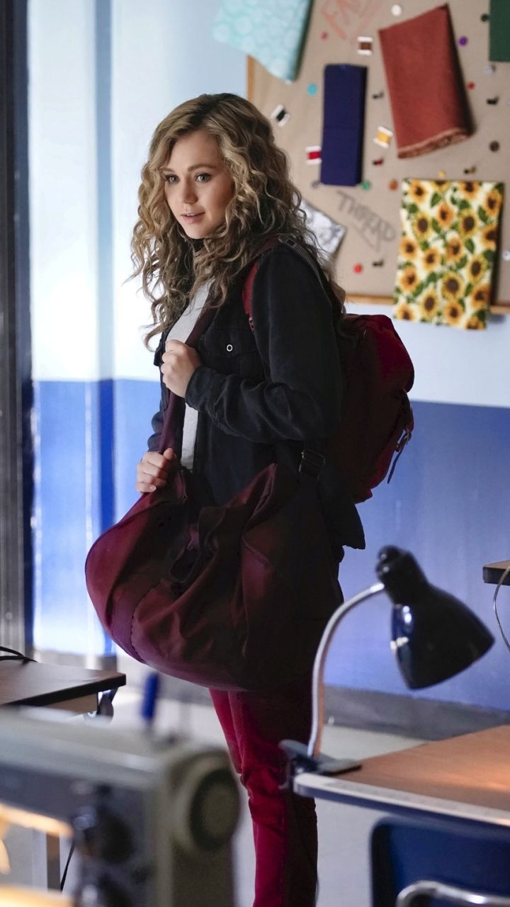 720x1280 Brec Bassinger Phone Wallpaper: Free 4K & HD Downloads