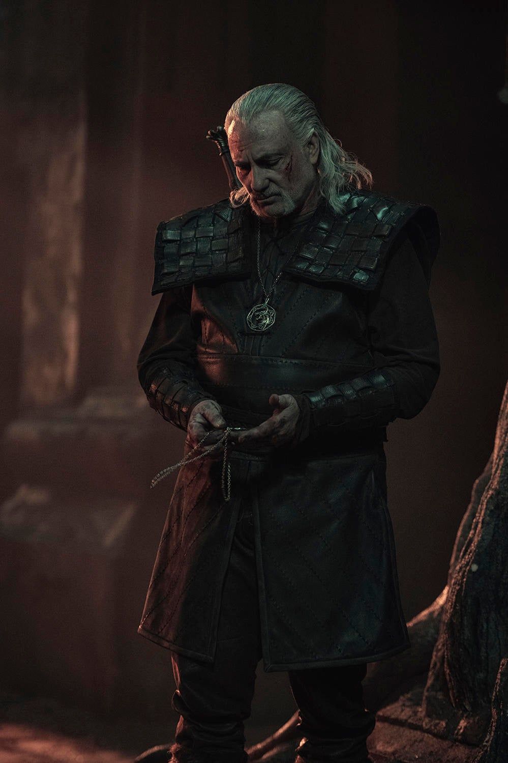 999x1499 New Screenshots of The Witcher Season 2 Showing Geralt, Ciri and Vesemir. JCR Comic Arts