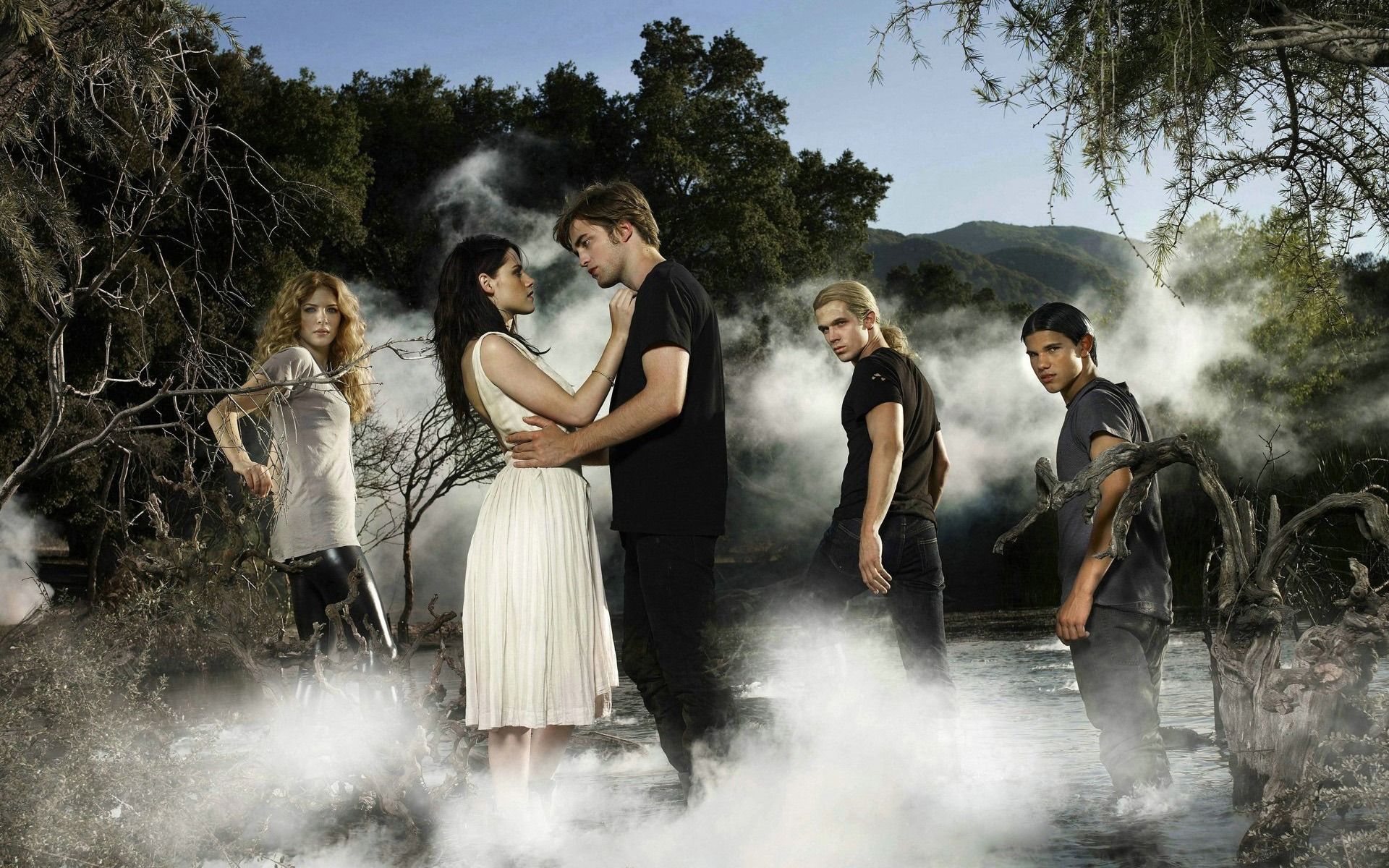 1920x1200 Bella And Edward The Twilight Saga Series HD Movie Wallpaper