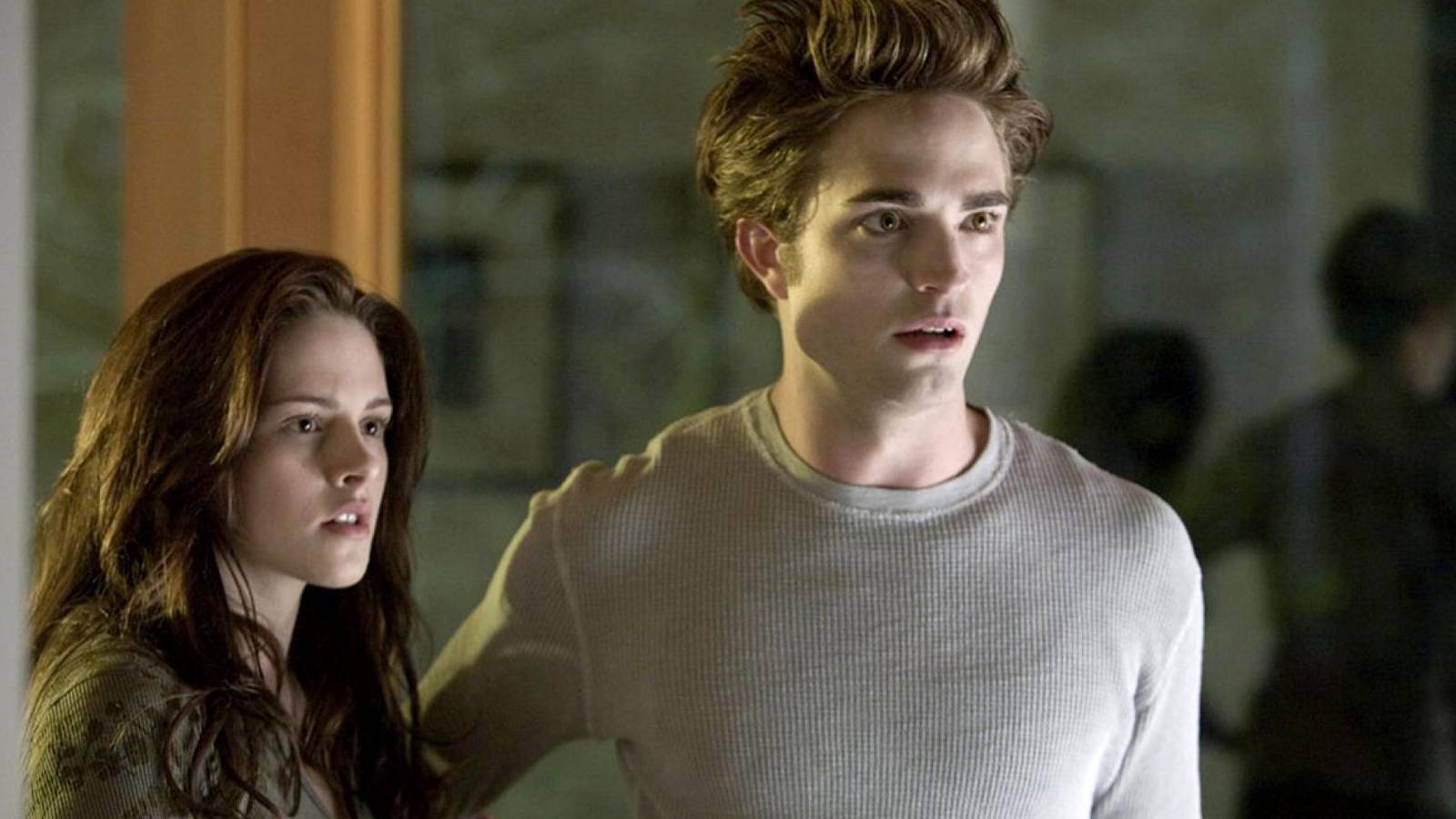 1600x900 Twilight: 10 Things That Make No Sense About Bella and Edward's Relationship
