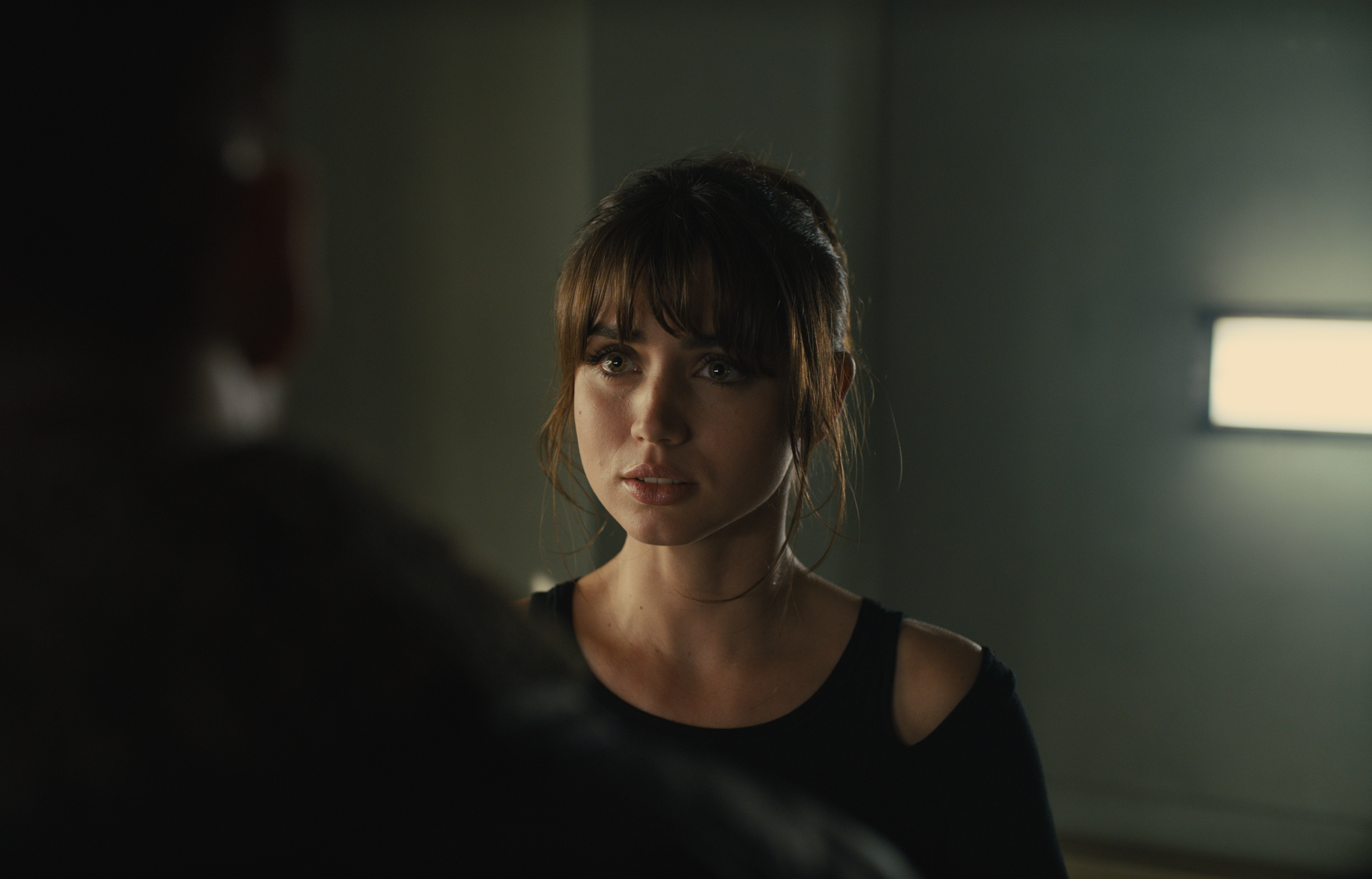 2048x1312 Ana De Armas In Blade Runner 2049 Movie Wallpaper, HD Movies 4K Wallpaper, Image and Background