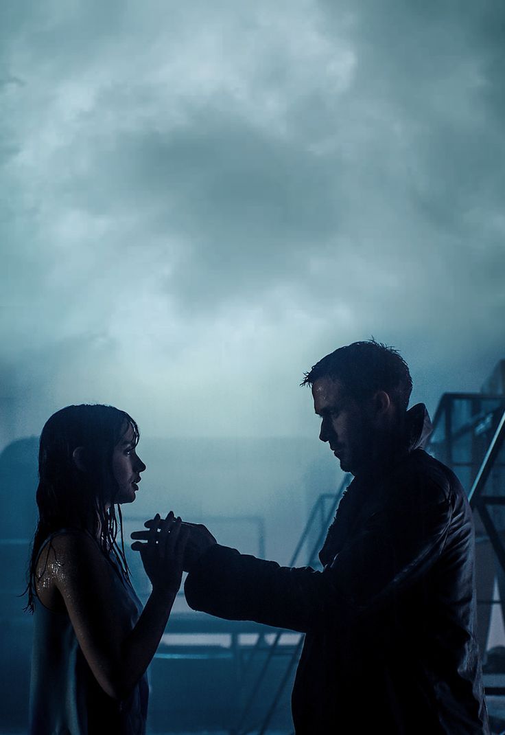 736x1070 Ana de Armas & Ryan Gosling Runner 2049 (2017)