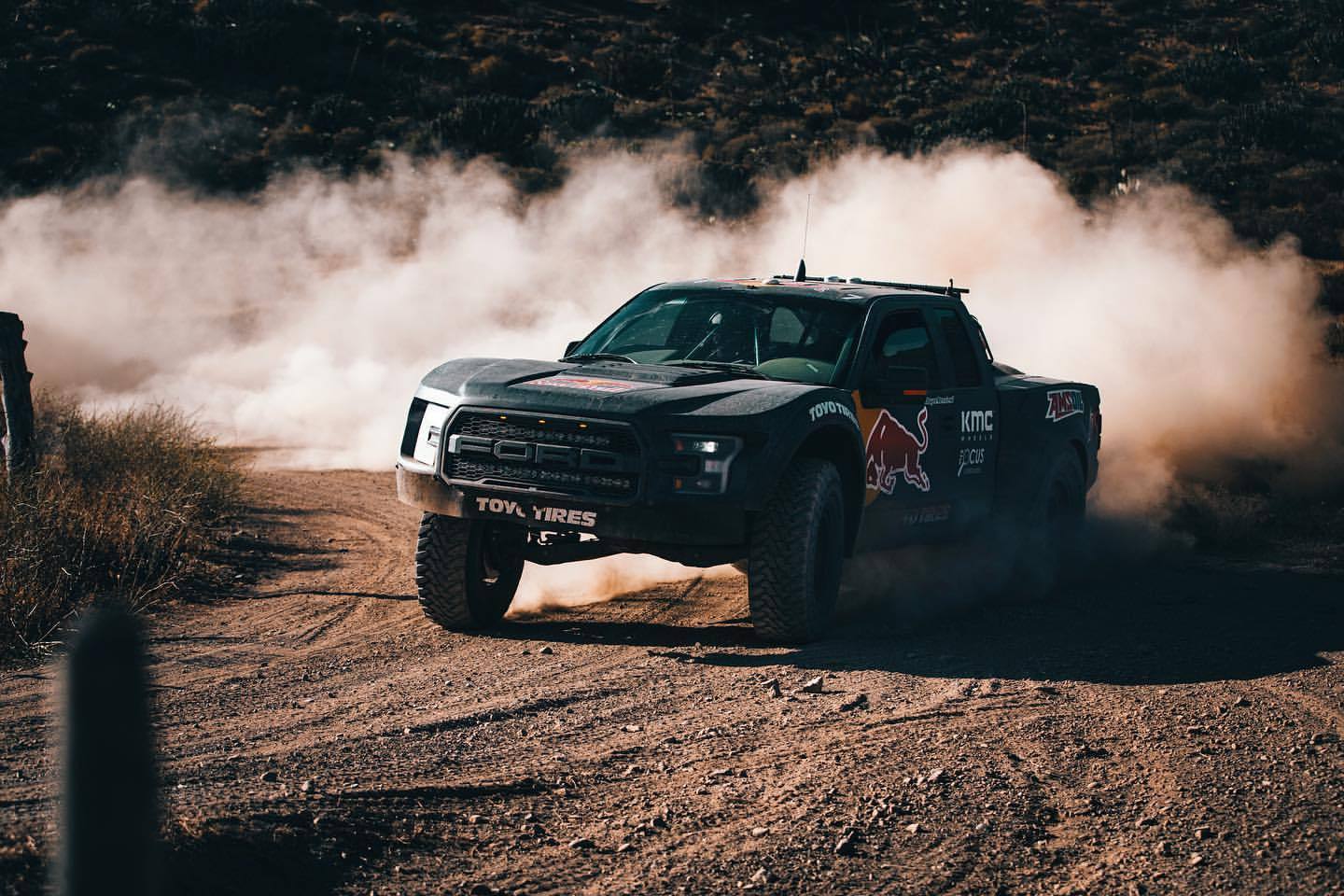 1440x960 10 14 Ford Raptor To 2nd Gen Raptor Luxury PreRunner One Piece