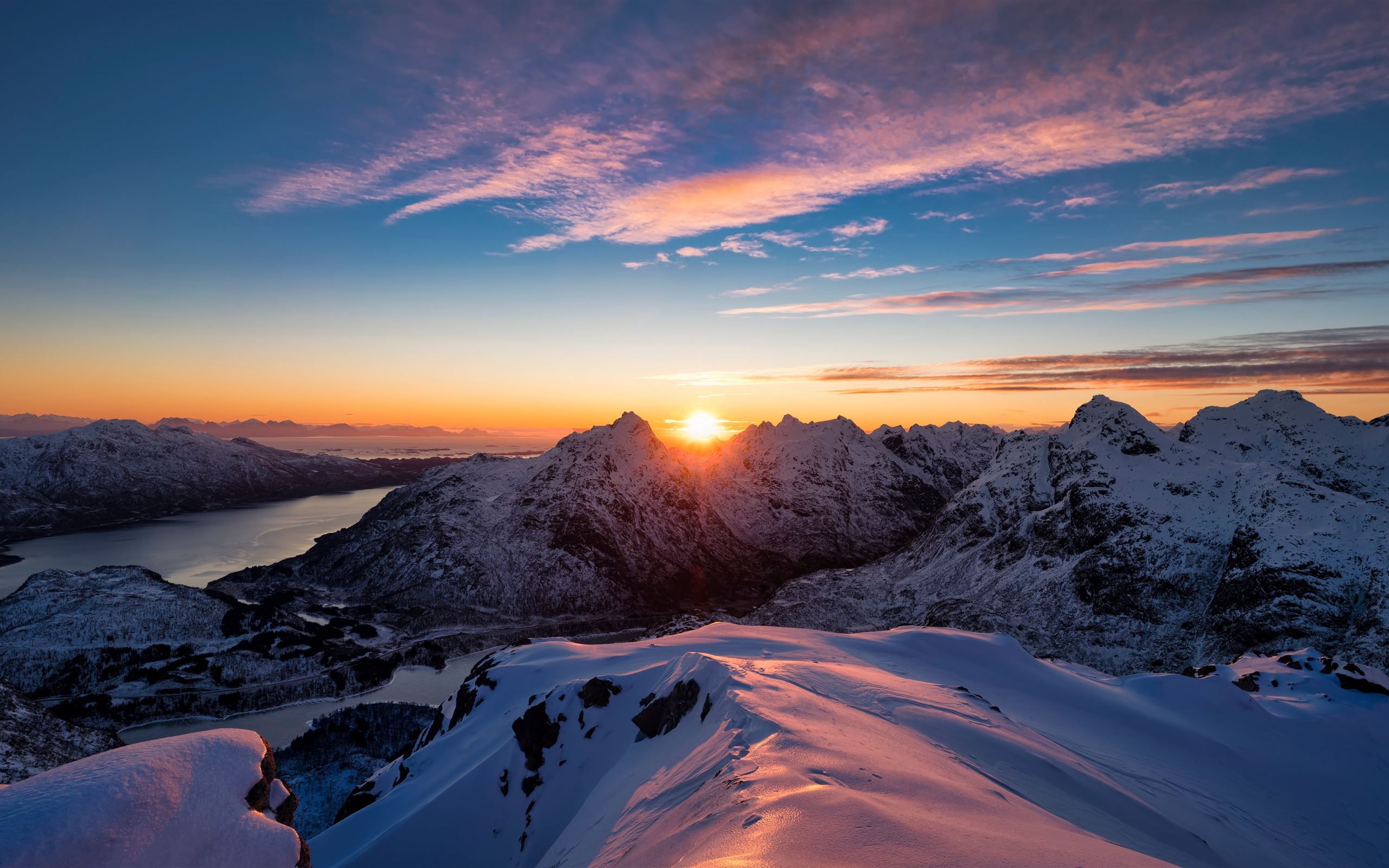 2560x1600 norway lofoten mountains 5k MacBook Air Wallpaper Download