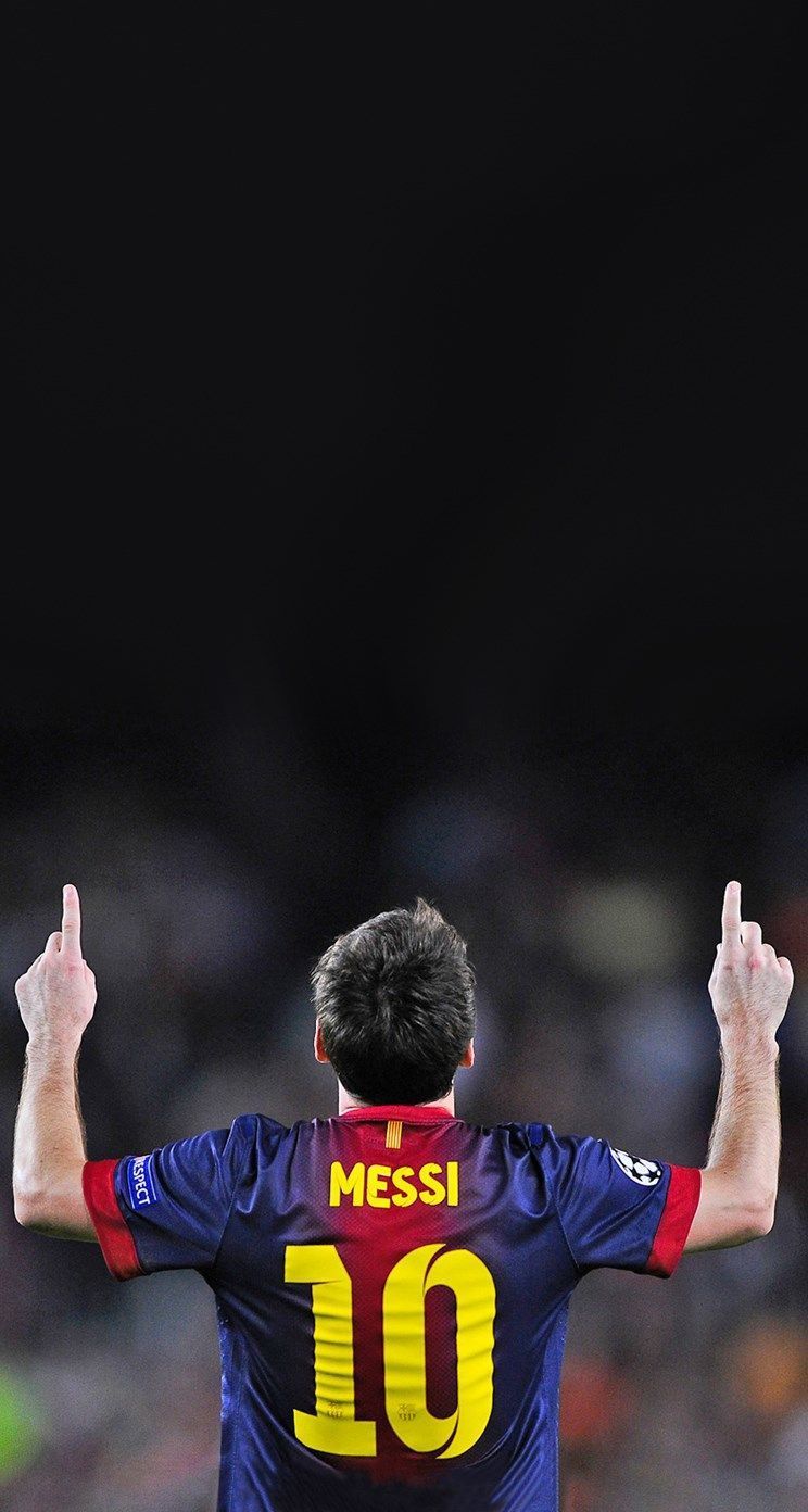 744x1392 Messi iPhone 13 Wallpaper