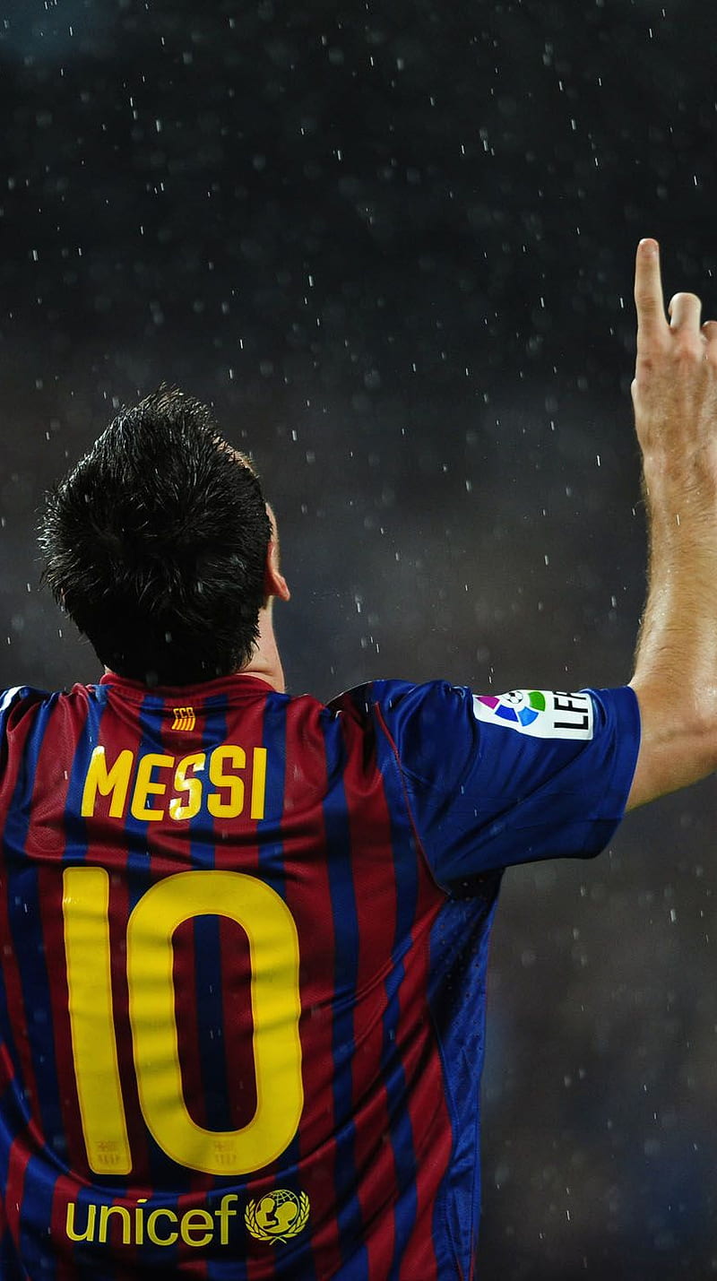 800x1429 HD messi fifa wallpaper