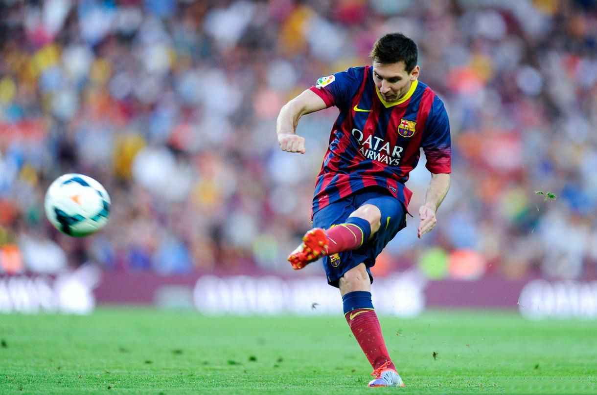 1220x809 Lionel Messi Scoring His First Brace Of The 2013 2014 Season. Neymar Jr And Santos