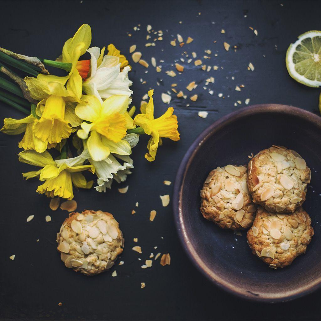 1024x1024 Flower Food Table Life iPad Wallpaper Free Download