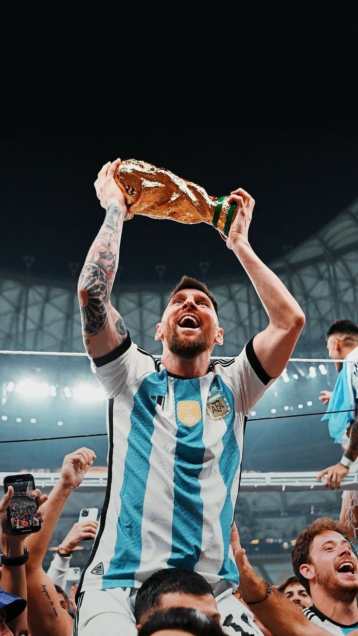 736x1308 Lionel Messi iPhone World Cup Wallpaper