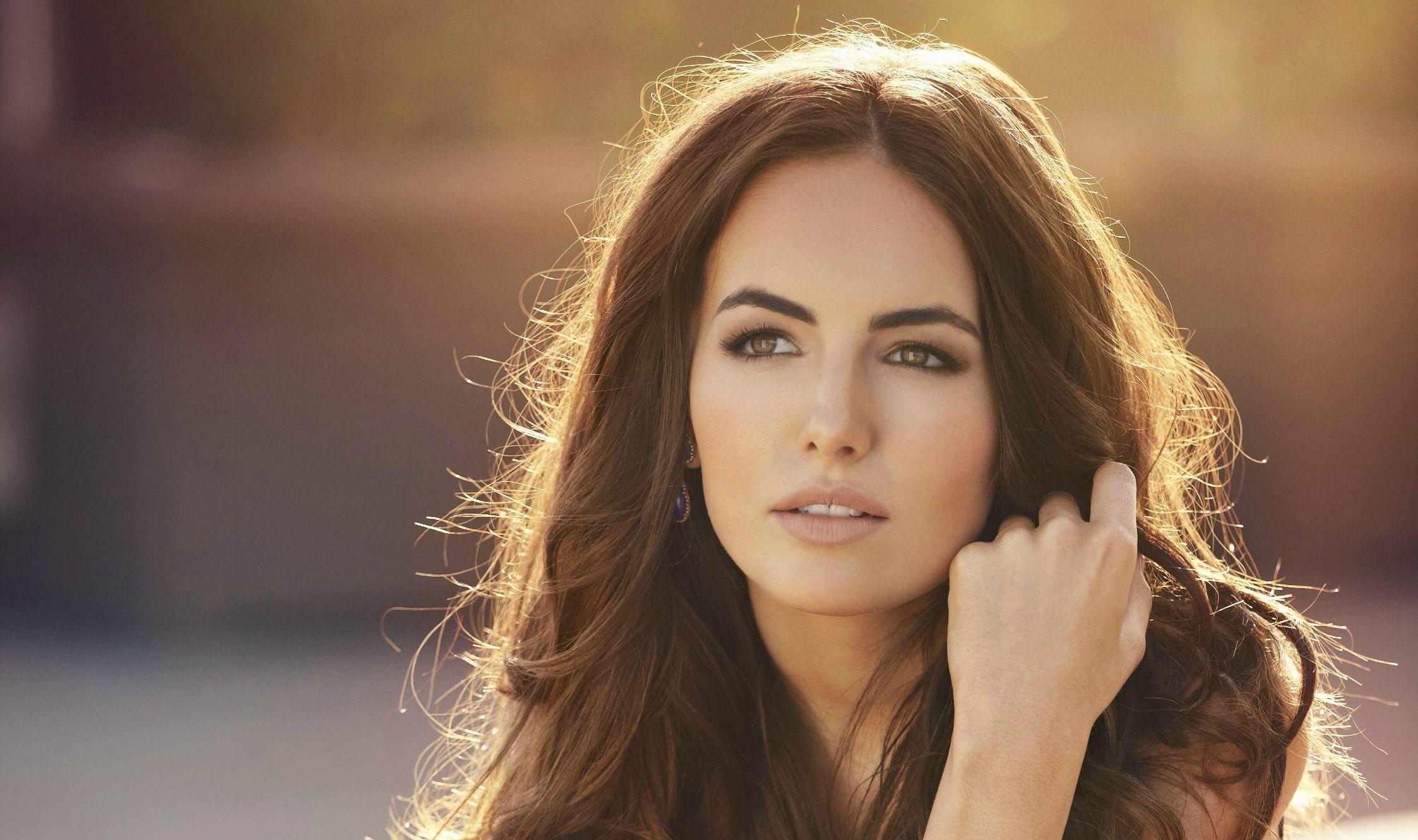 2246x1331 Camilla Belle HD