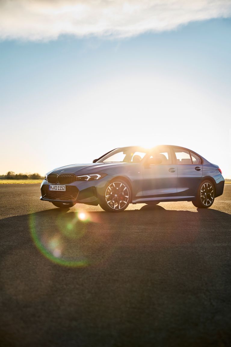 768x1152 BMW 3 Series ( G20 ) Sedan Quality Free High Resolution Car Image, Picture And Photo