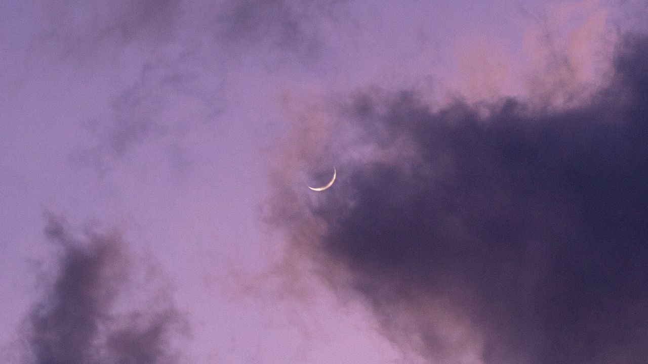 1280x720 Wallpaper clouds, moon, sky, purple hd, picture, image