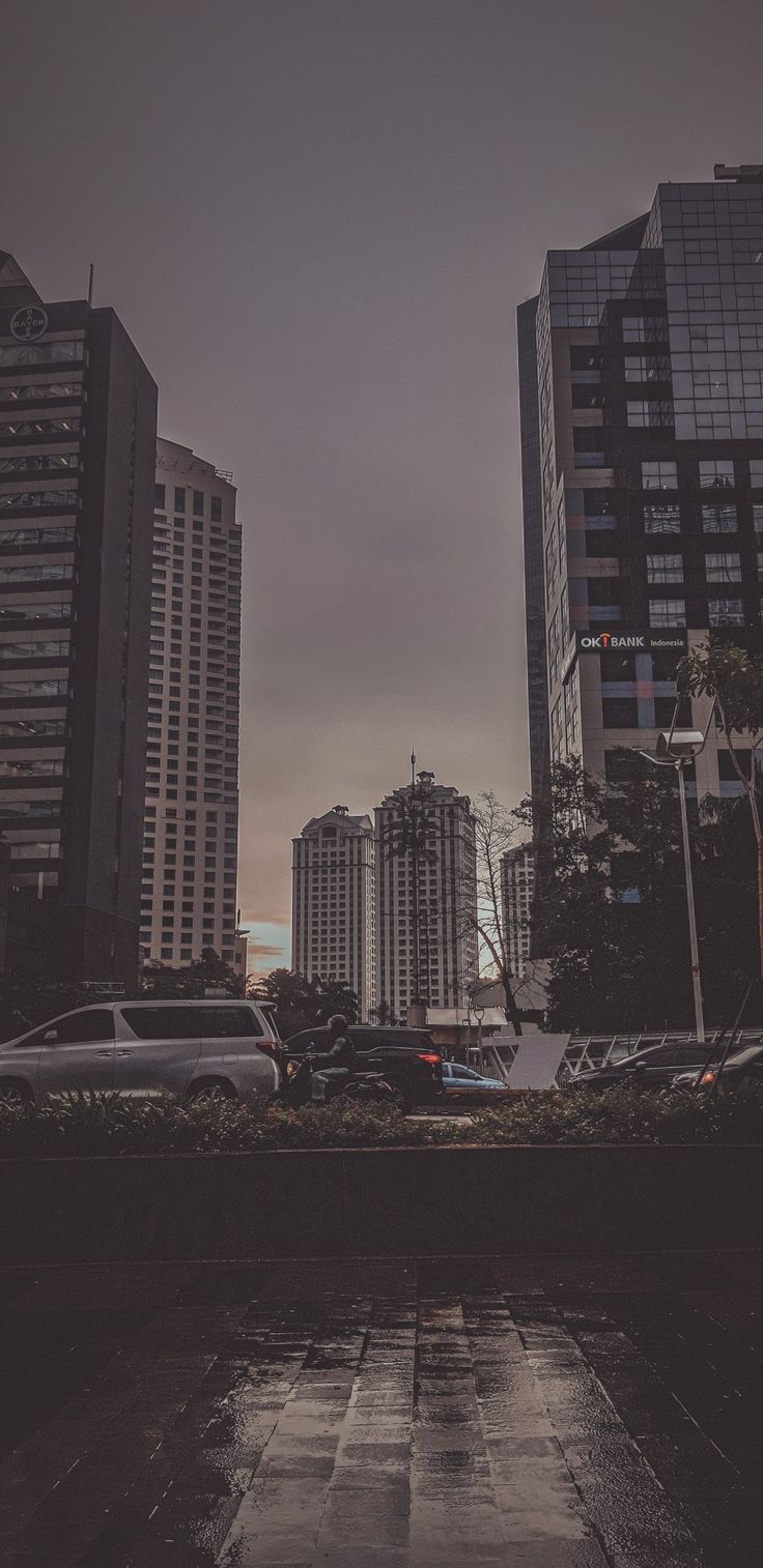 736x1514 Sudirman