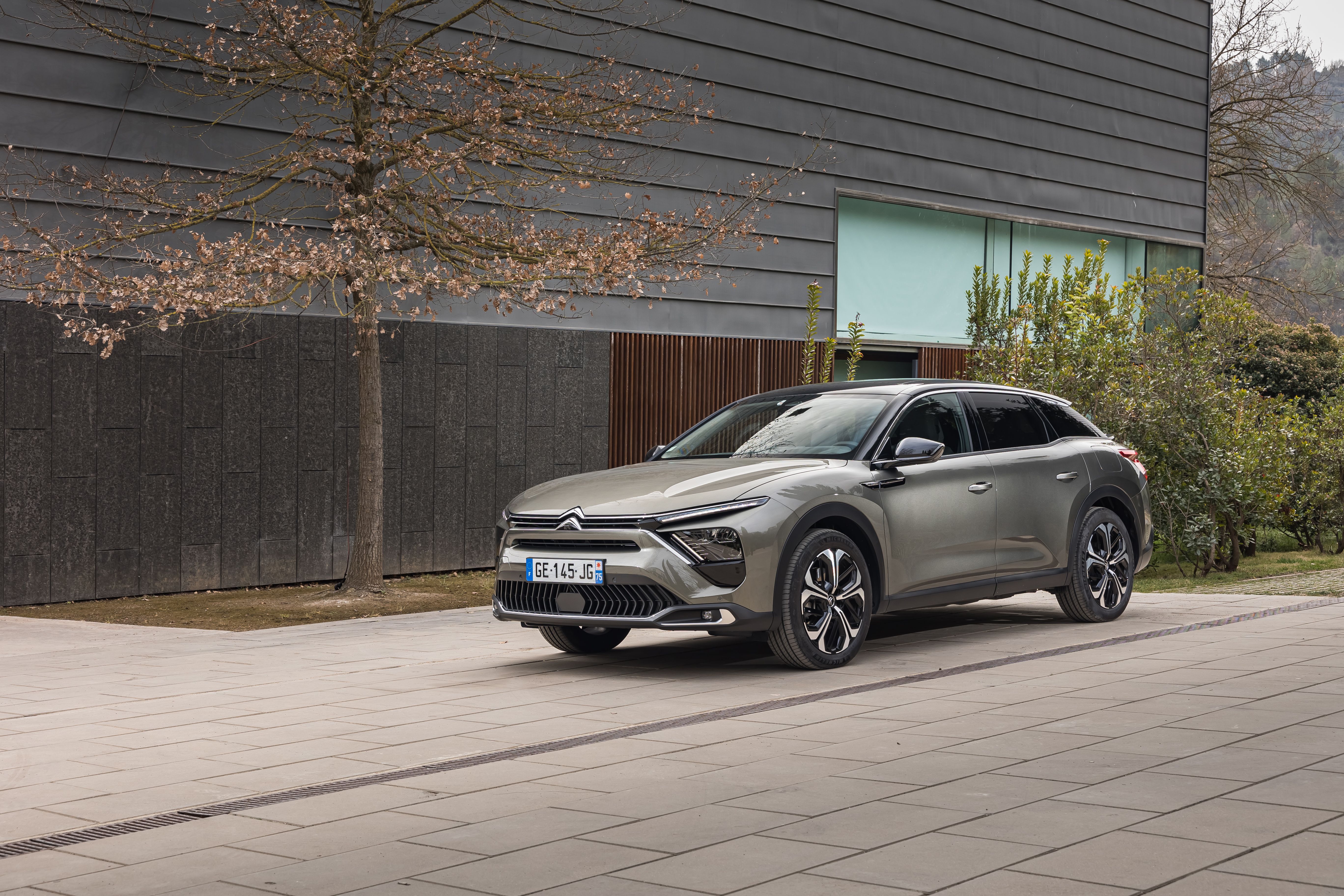 5472x3648 Download Vehicle Citroën C5 X 4k Ultra HD Wallpaperx3648