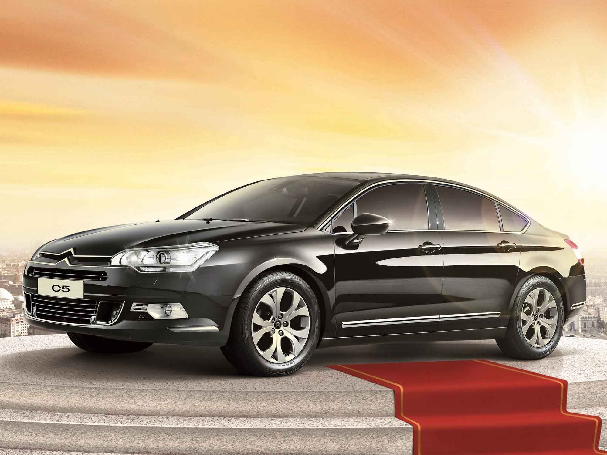 2000x1500 Chinese Citroën C5
