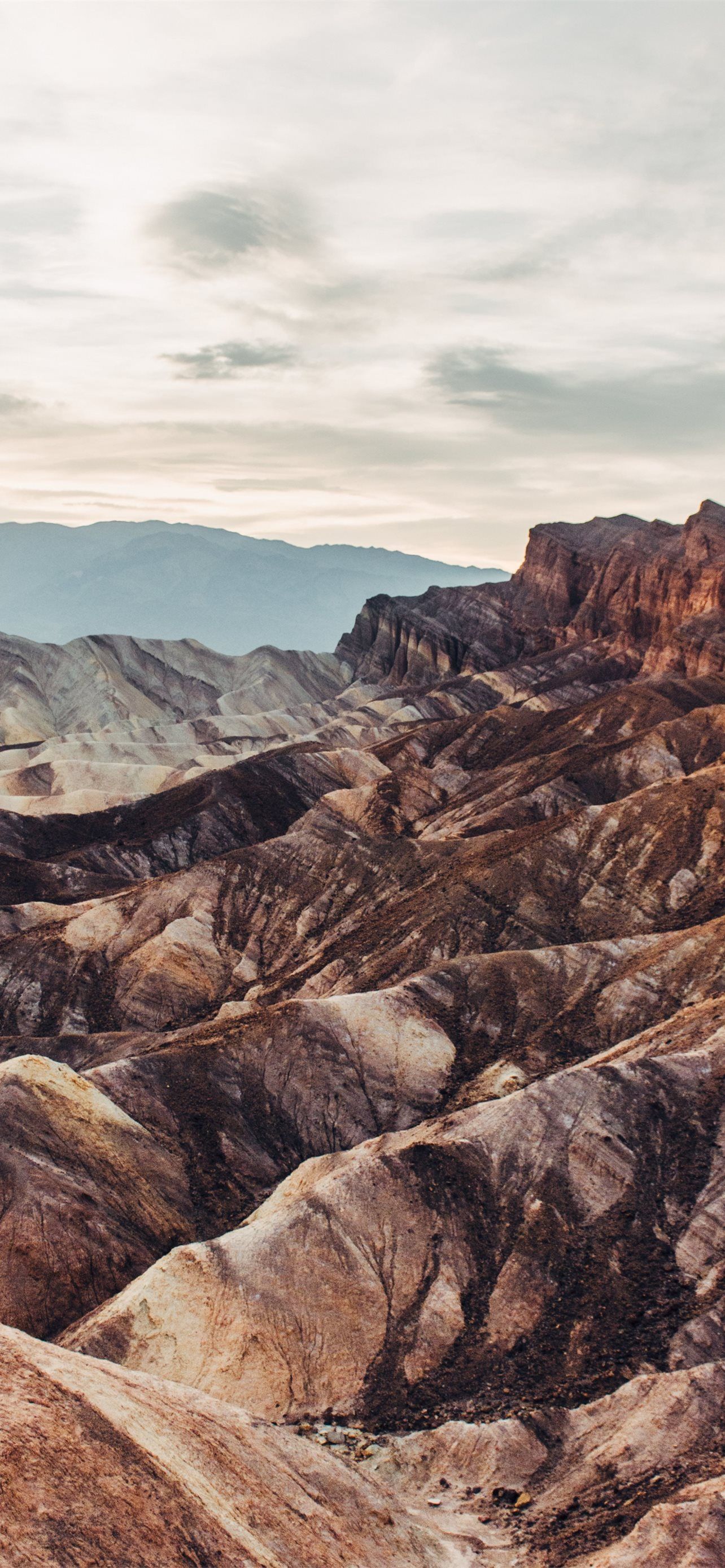1284x2778 death valley national park iPhone Wallpaper Free Download