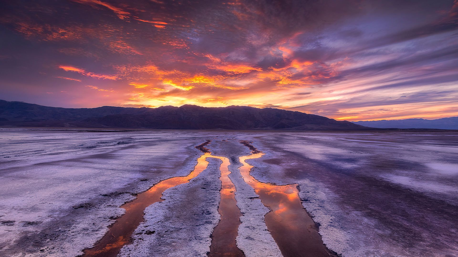 1920x1080 First Taste, sunset at Death Valley National Park, California, USA. Windows Spotlight Image