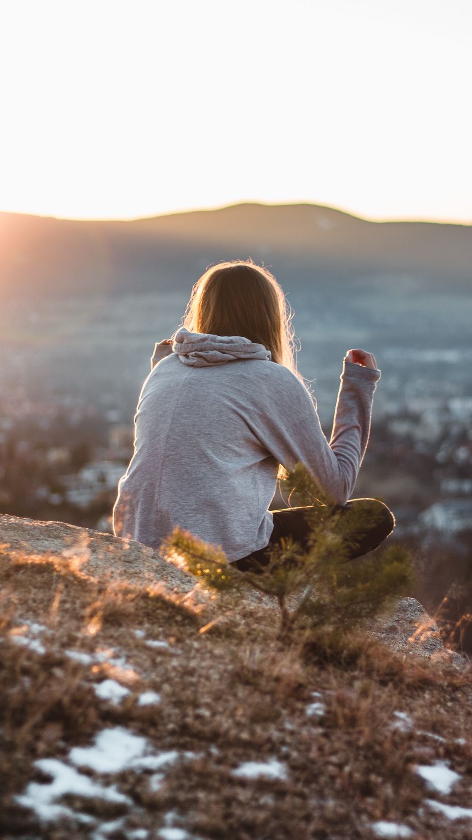 938x1668 Download Wallpaper 938x1668 Girl, Meditation, Nature, Mountains Iphone 8 7 6s 6 For Parallax HD Background