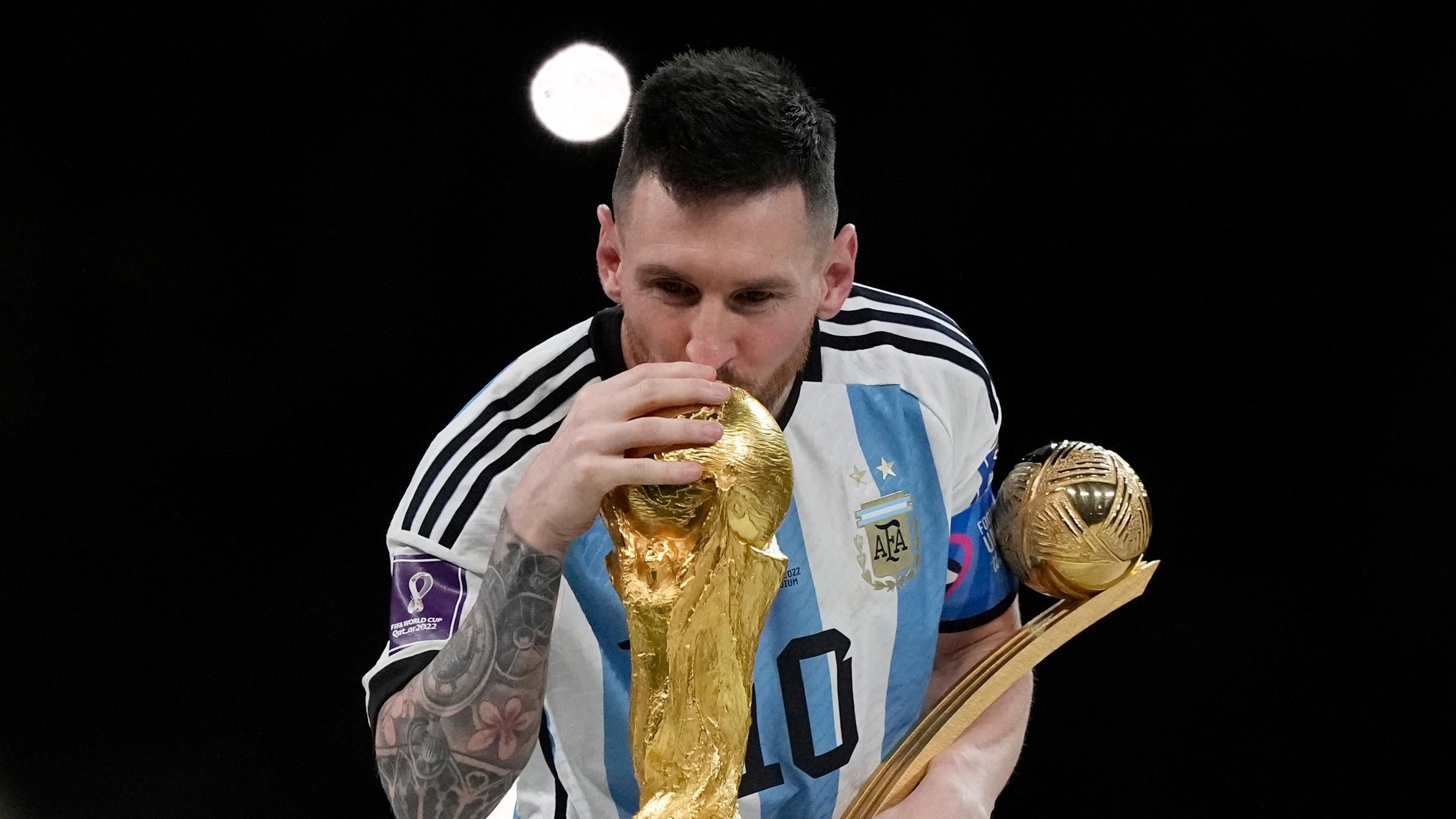 2400x1350 Wallpaper Argentina, football, tattoo, Qatar, Lionel Andrés Messi, Lionel Andrés Messi, FIFA World Cup, World Cup for mobile and desktop, section спорт, resolution 2400x1350